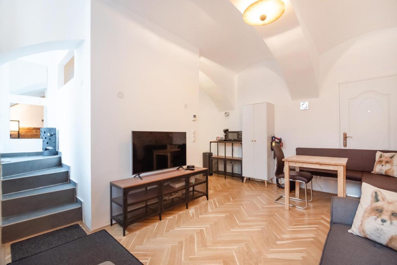 Der Fuchsbau - Neu, Kuschelig Und Zentral Im Gruenen Apartment Виена Екстериор снимка