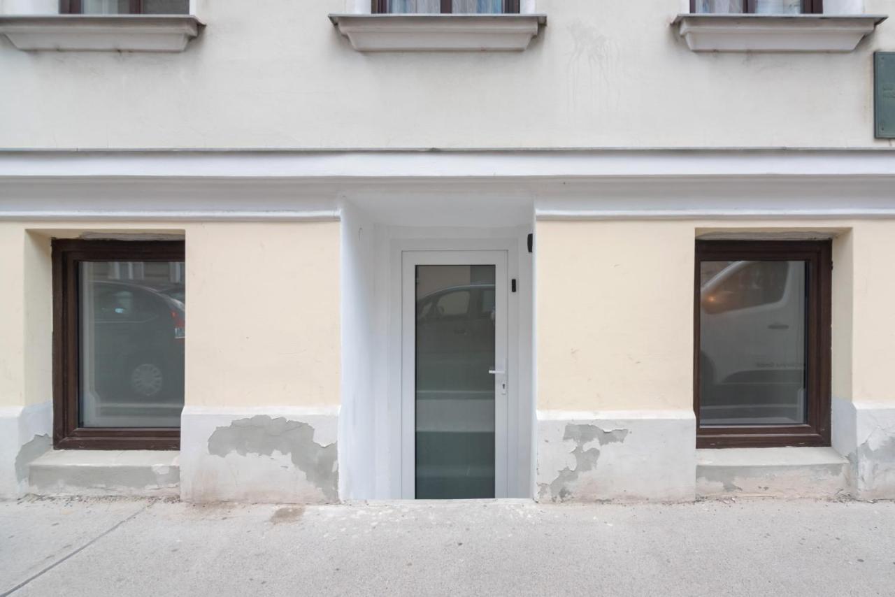 Der Fuchsbau - Neu, Kuschelig Und Zentral Im Gruenen Apartment Виена Екстериор снимка