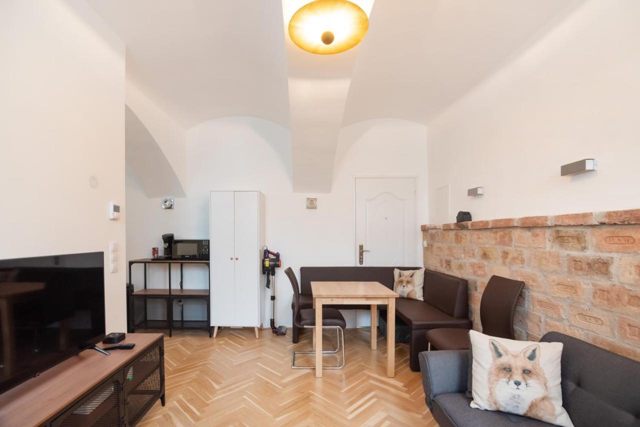 Der Fuchsbau - Neu, Kuschelig Und Zentral Im Gruenen Apartment Виена Екстериор снимка