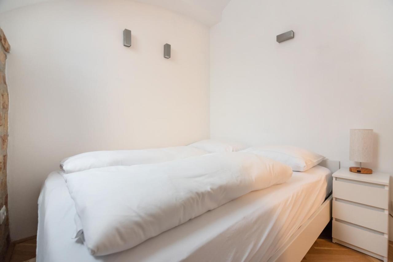 Der Fuchsbau - Neu, Kuschelig Und Zentral Im Gruenen Apartment Виена Екстериор снимка