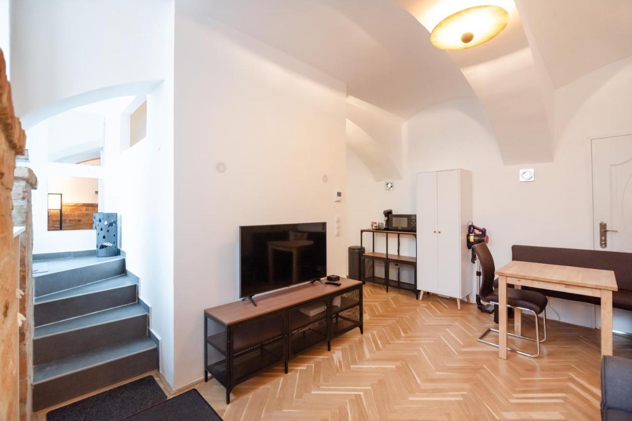 Der Fuchsbau - Neu, Kuschelig Und Zentral Im Gruenen Apartment Виена Екстериор снимка